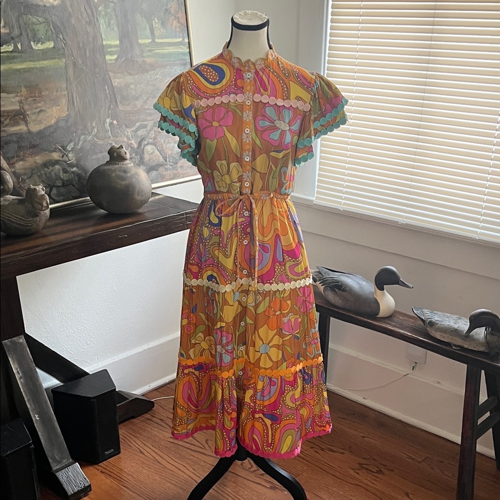 Vintage-Inspired Floral Midi Dress in Orange & Pink - Picture 2 of 14